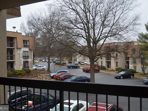 2nd image of 3805 Laramie Pl #123E