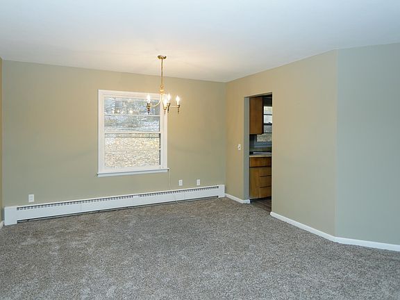 2103 Rambling Rd-105