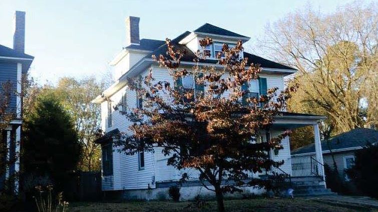 2nd image of 420 Virginia Ave