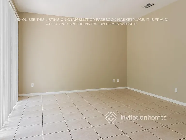 5436 Sealine Blvd — Photo 7