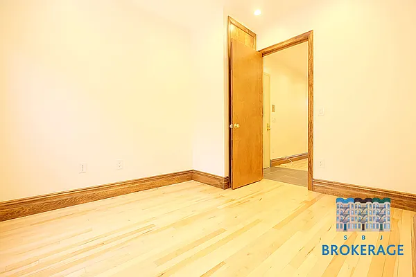 Rented by SBJ Brokerage, LLC | media 5