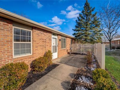 35221 Greenwich Ave, North Ridgeville, OH, 44039