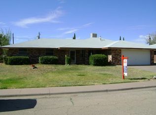 1609 Crescent Dr, Alamogordo, NM 88310