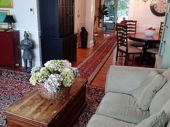 4th image of 744 Charlotte Ave