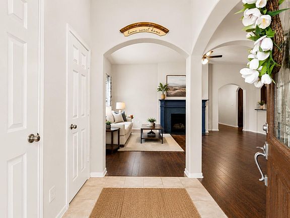 5th image of 2234 Alassio Isle Ct