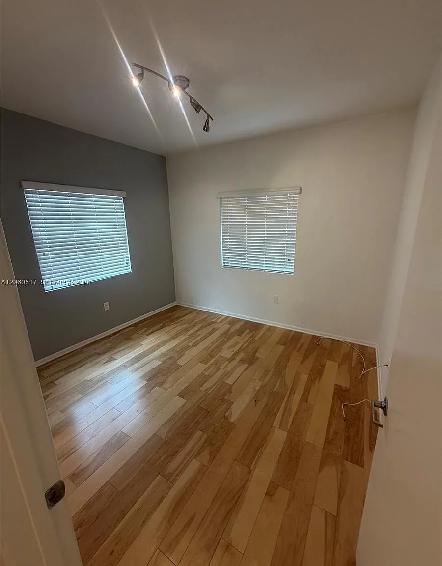 Centerville Condo — Photo 4