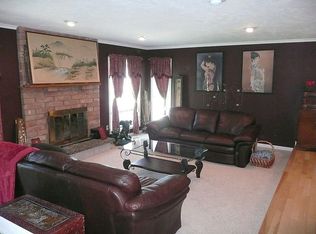 13772 W Sunnyvale Dr, Nine Mile Falls, WA 99026