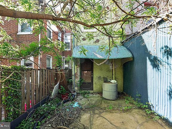 2nd image of 714 Portland St