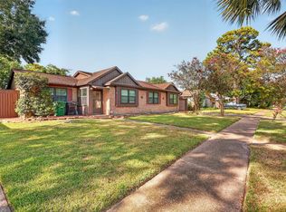 9223 Tooley Dr, Houston, TX 77031