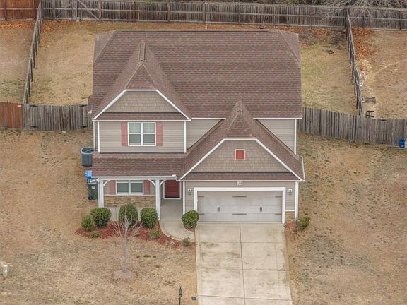 2nd image of 1218 Brickyard Dr
