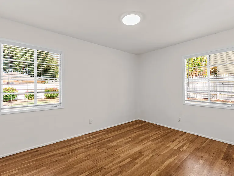 3005 Bautista St — Photo 9