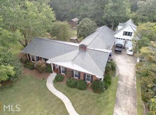 12 Featherston Dr, Newnan, GA 30263