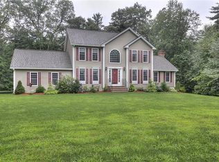 14 Wesley Ln, Salem, NH 03079