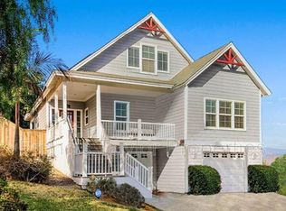 810 E 5th Ave, Escondido, CA 92025