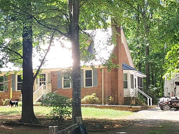 2nd image of 4715 Linda Kay Dr
