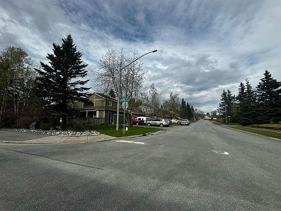 4th image of 2454 Colony Loop