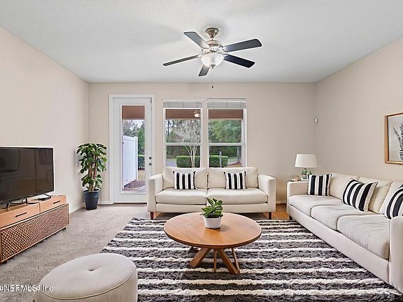 5th image of 625 OAKLEAF PLANTATION Parkway #1218