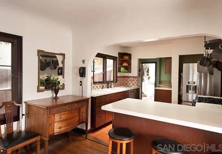 3625 Union St — Photo 6