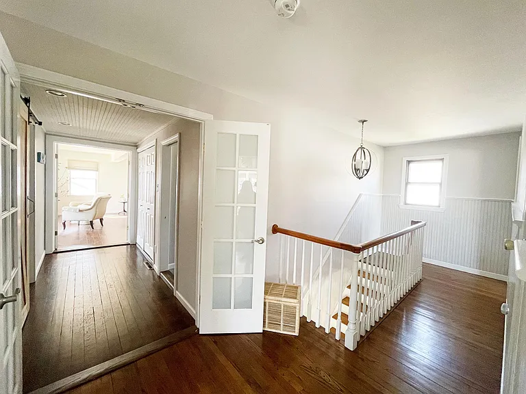2 Ocean Ave — Photo 15