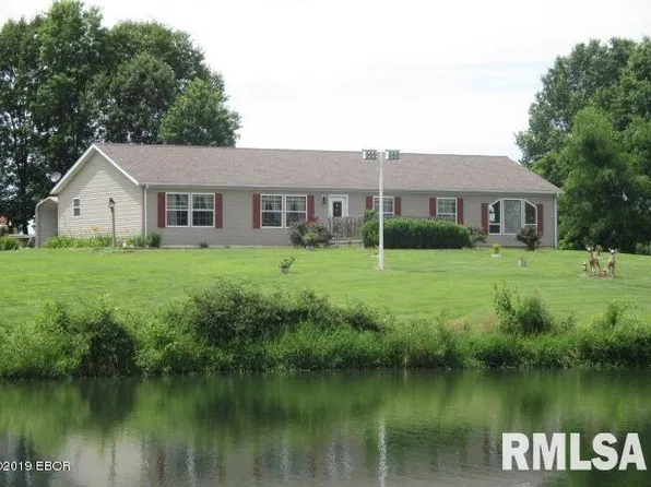 180 Wyatt Ln, Anna, IL 62906