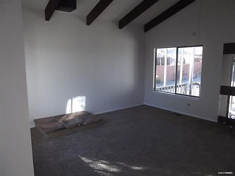 3rd image of 3895 Moorpark Ct