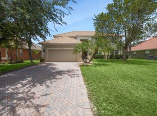 2213 SW Panther Trce, Stuart, FL 34997