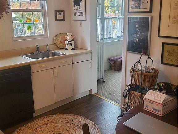 2nd image of 291 Columbus Ave Floor 2