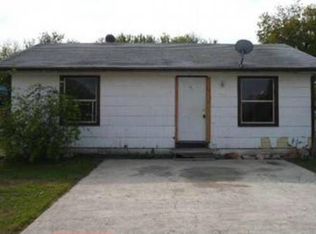 340 Aaron Pl, San Antonio, TX 78221
