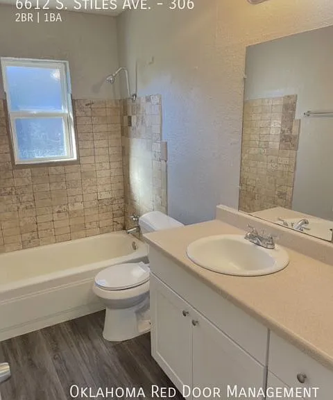 6612 S Stiles Ave #306 — Photo 7