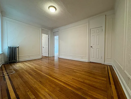 Rented by Hillel Realty Group | media 13