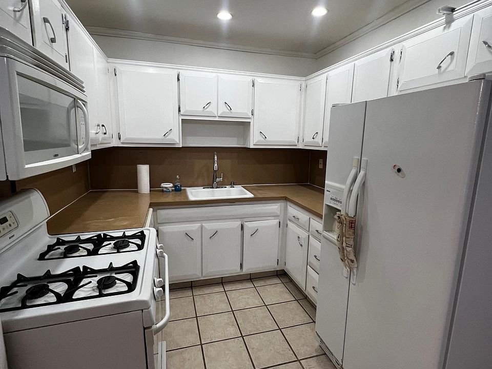 1st image of 807 Throggs Neck Expy Floor 2