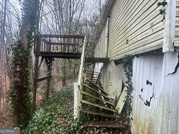 5th image of 6238 Caprice Dr