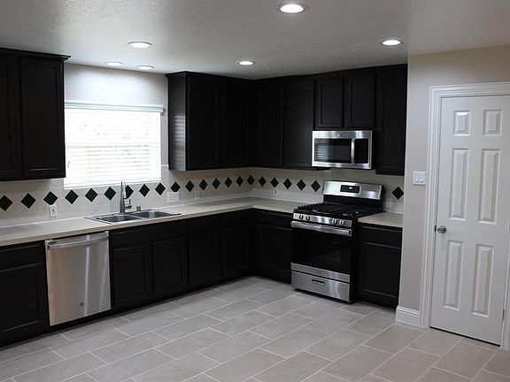 3rd image of 2722 Millers Falls Ct