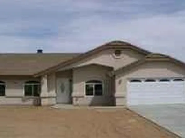 20450 Sago Ct, Apple Valley, CA 92307