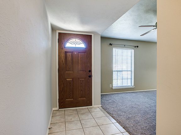 3rd image of 6528 Butterfield Ct