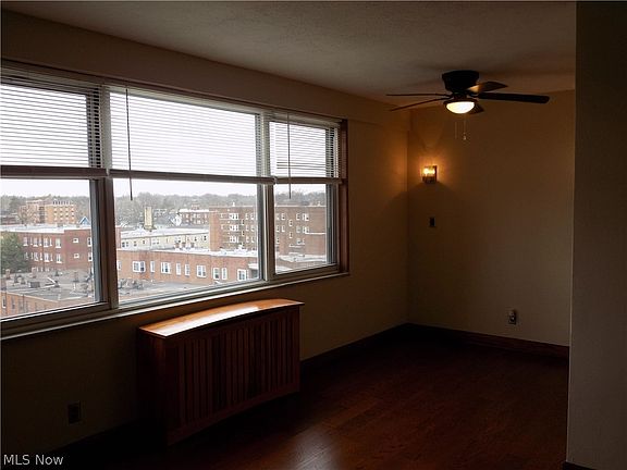 4th image of 11850 Edgewater Dr APT 701