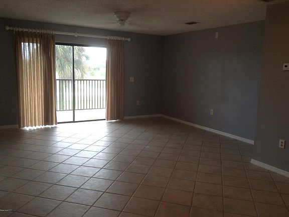 5th image of 333 S Patrick Dr APT 30