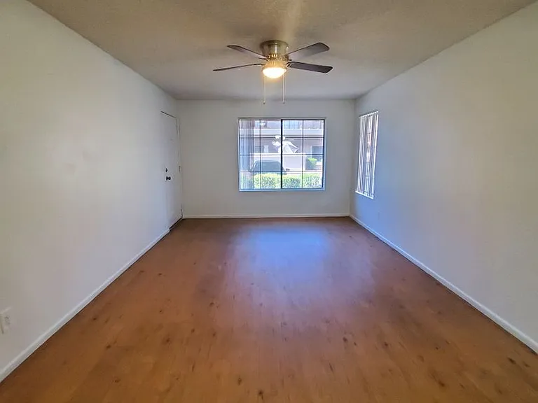 839 S Westwood St #180 — Photo 5