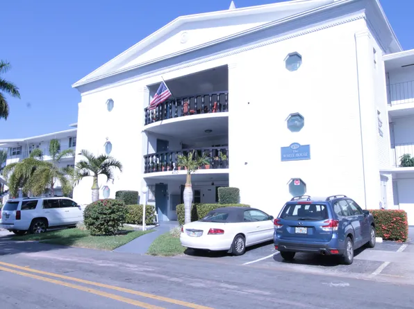 470 Paradise Isle Blvd APT 302, Hallandale, FL 33009