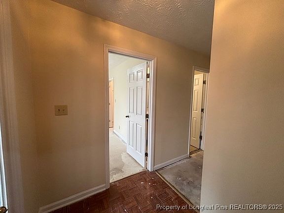 5th image of 357 Waterdown Dr APT 11