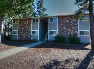 1003 W 18th St APT 2, Port Angeles, WA 98363