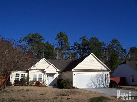 2nd image of 602 SE Windsor Drive