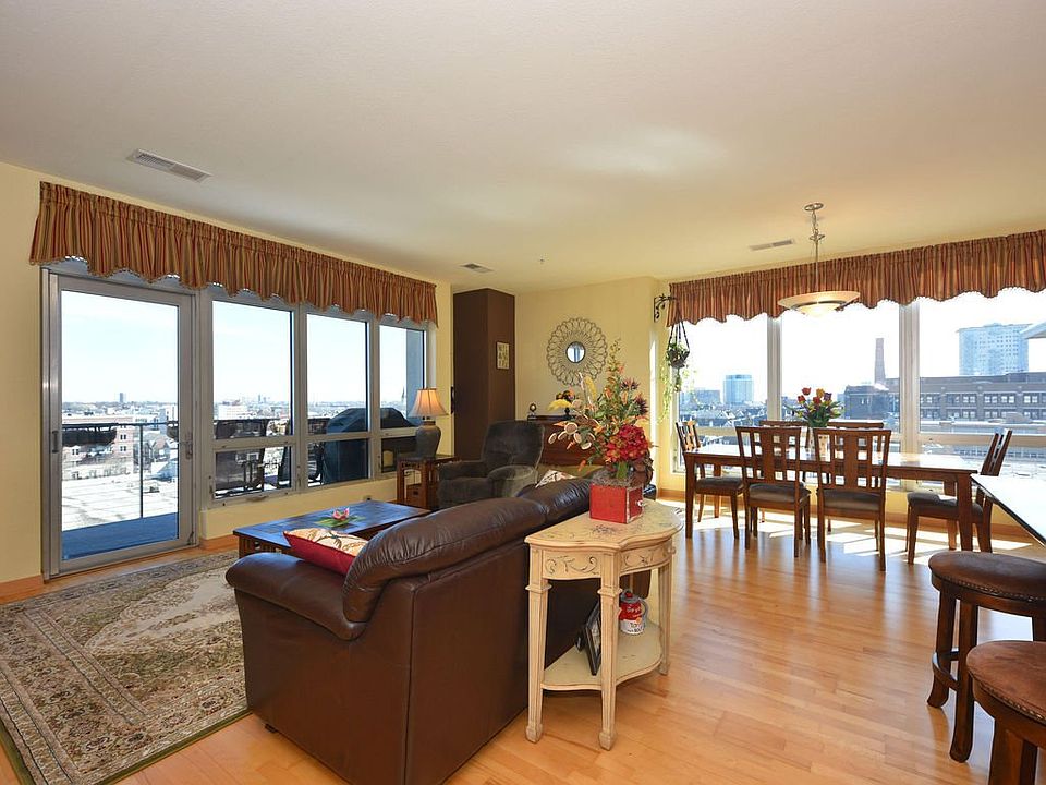 1st image of 601 E Ogden Ave Unit 701