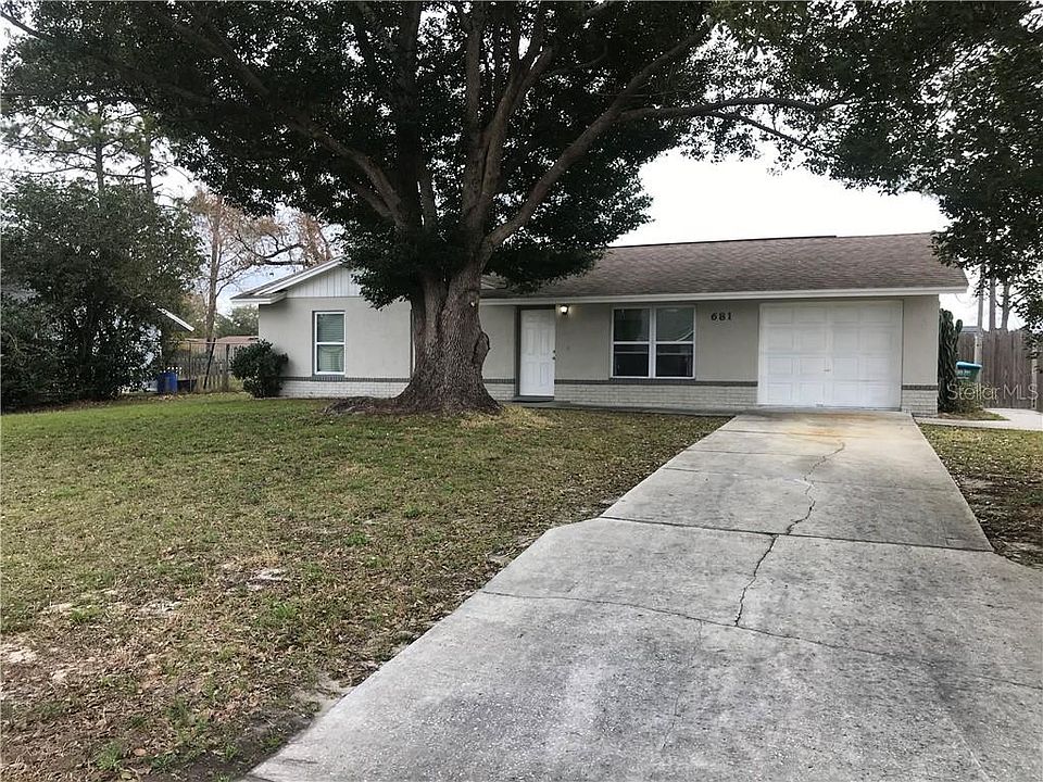 1st image of 681 Vardon Ave