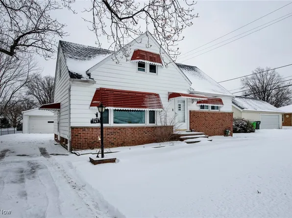 767 Glenhurst Rd, Willowick, OH 44095