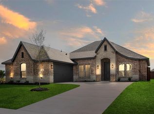 112 Mockingbird Hill Dr, Joshua, TX 76058