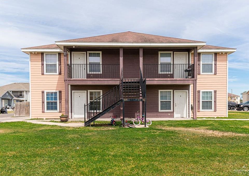 1st image of 113 Palmasola Dr #A