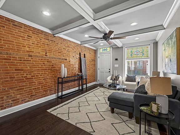 4th image of 6 W Randall St