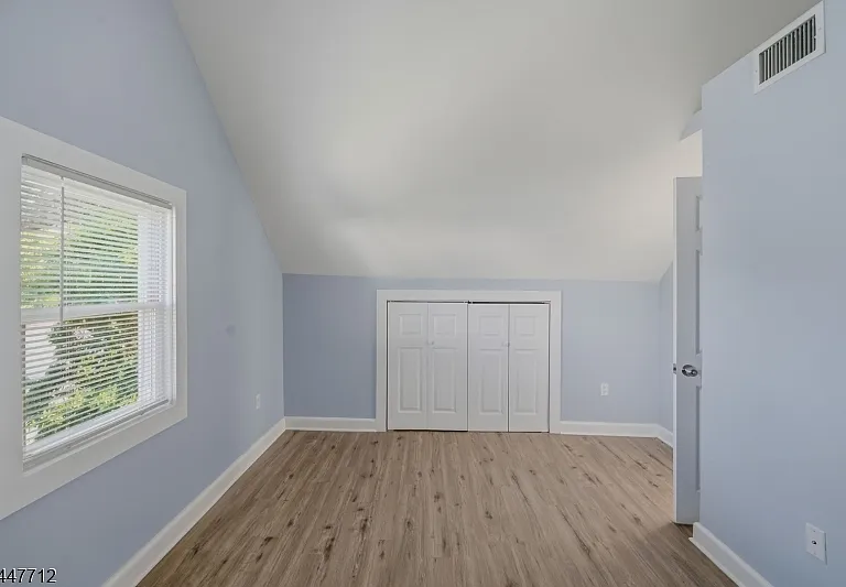 161 Broughton Ave #2 — Photo 11