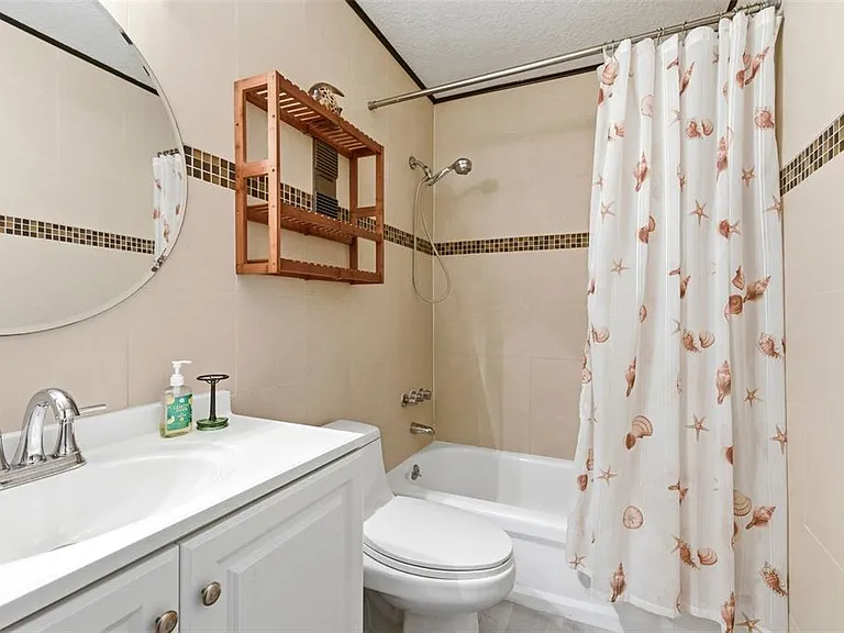 4805 Cobia Dr SE #D — Photo 22